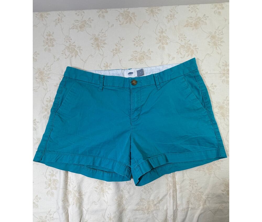 Old Navy Women's Chino Shorts Size 8 Teal Turquoise Blue Flat Front Casual